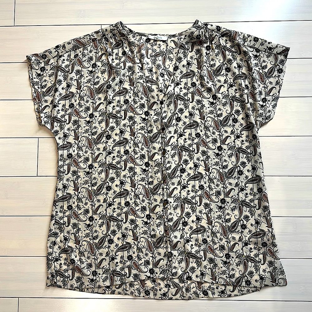 Maurices Womens Floral Button-up Blouse Size Small